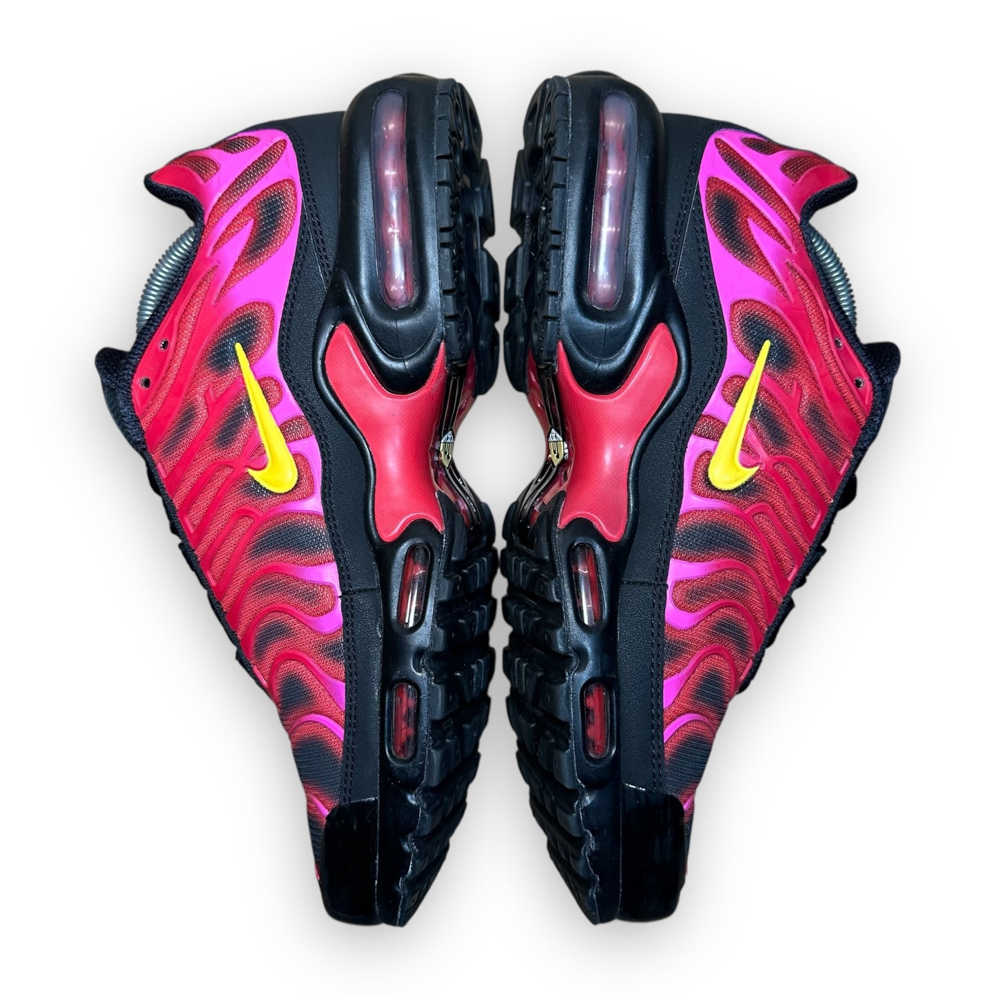 EU44 - US10 - UK9 • Air Max Plus TN Supreme Black