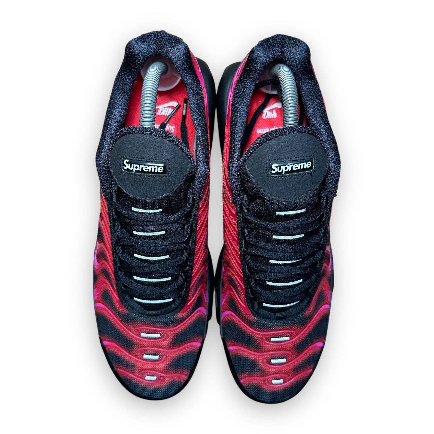 EU44 - US10 - UK9 • Air Max Plus TN Supreme Black
