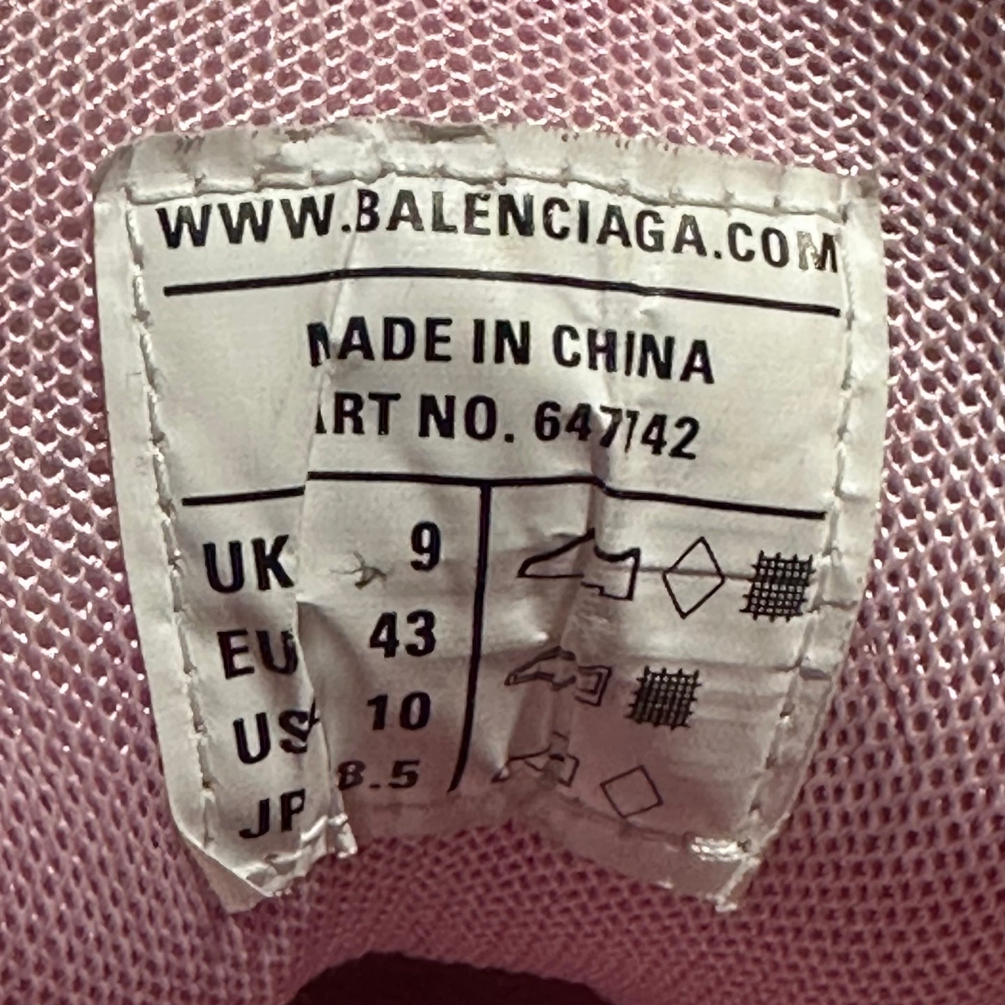 EU43 - US9.5 - UK8.5 • Balenciaga Track Clear Sole Pink