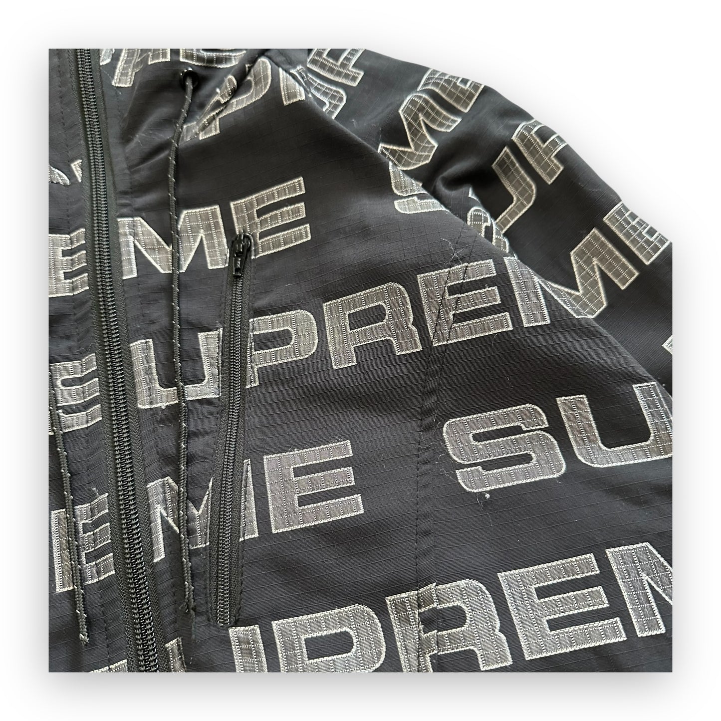 Jacket Supreme Logo Ripstop Hooded Black FW21 (M)