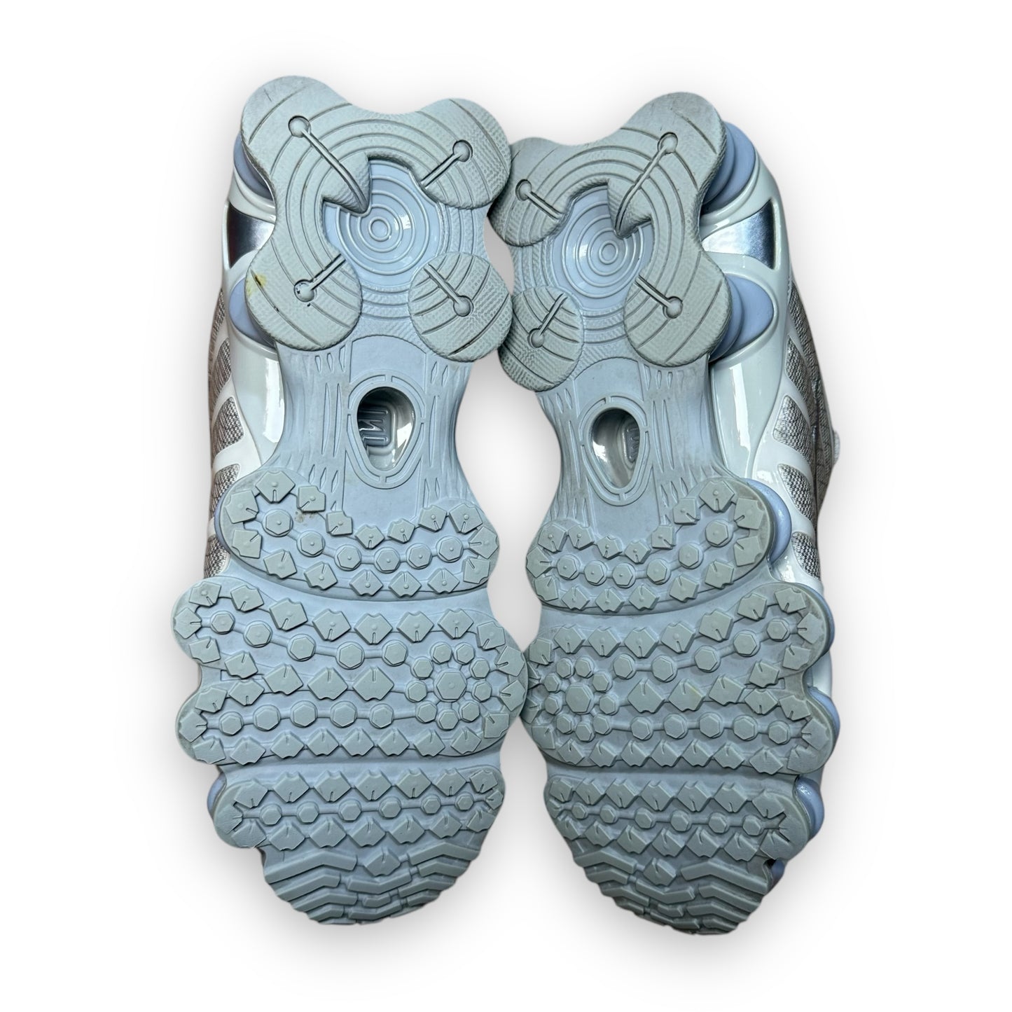 EU40 - US7 - UK6 • Shox TL Light Bone Cool Grey