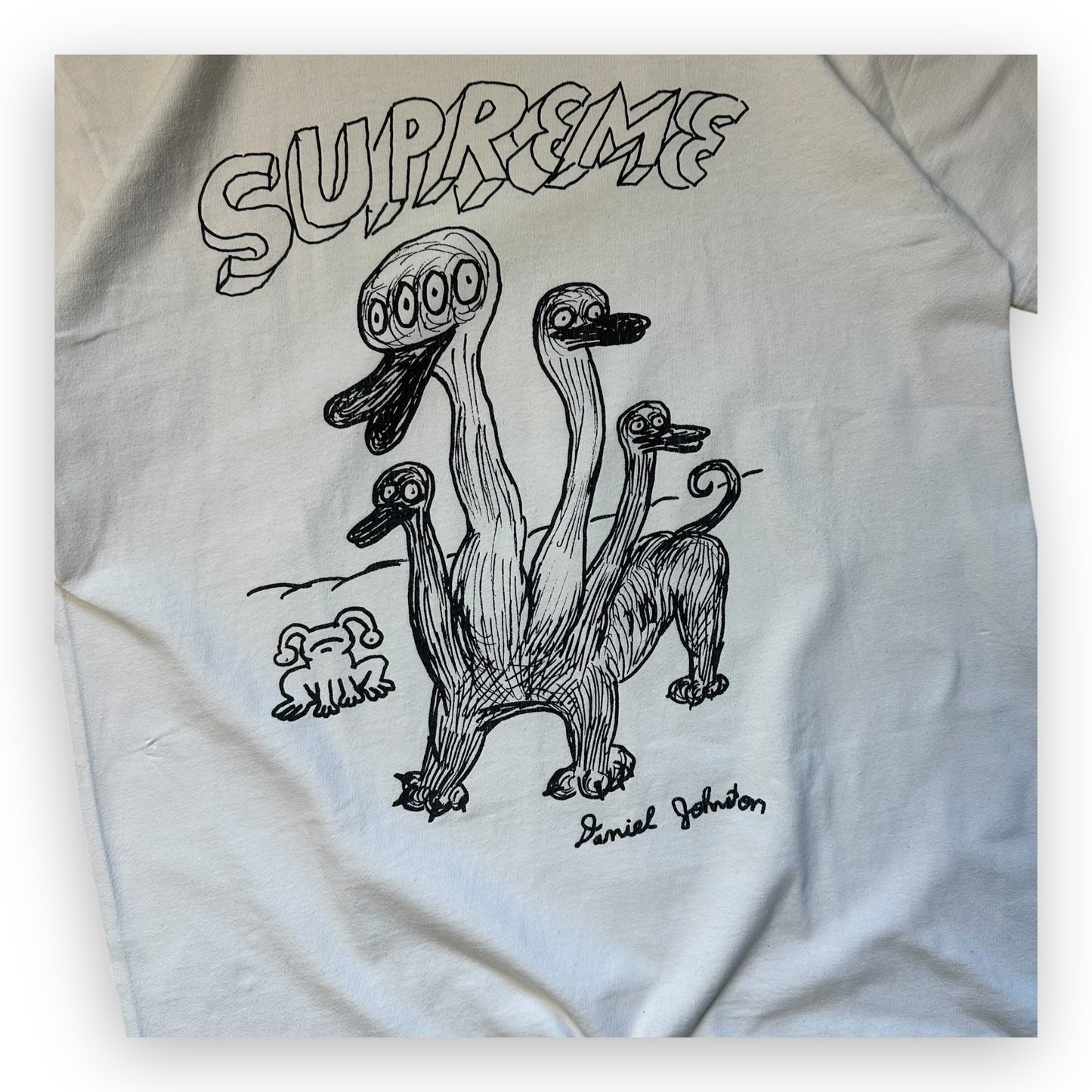 Tee Supreme Daniel Johnston Kill Em All White SS20 (L)