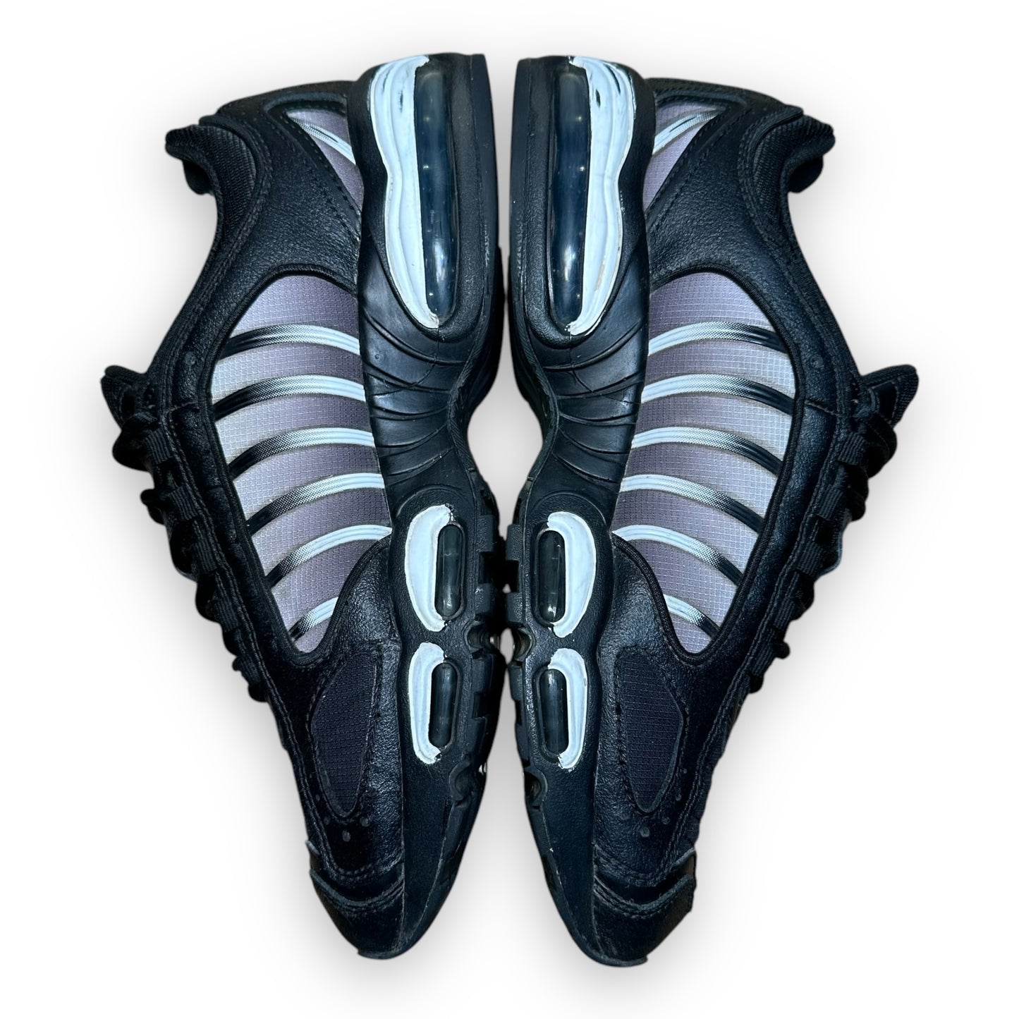 EU43 - US9.5 - UK8.5 • Air Max Tailwind 4 Black White