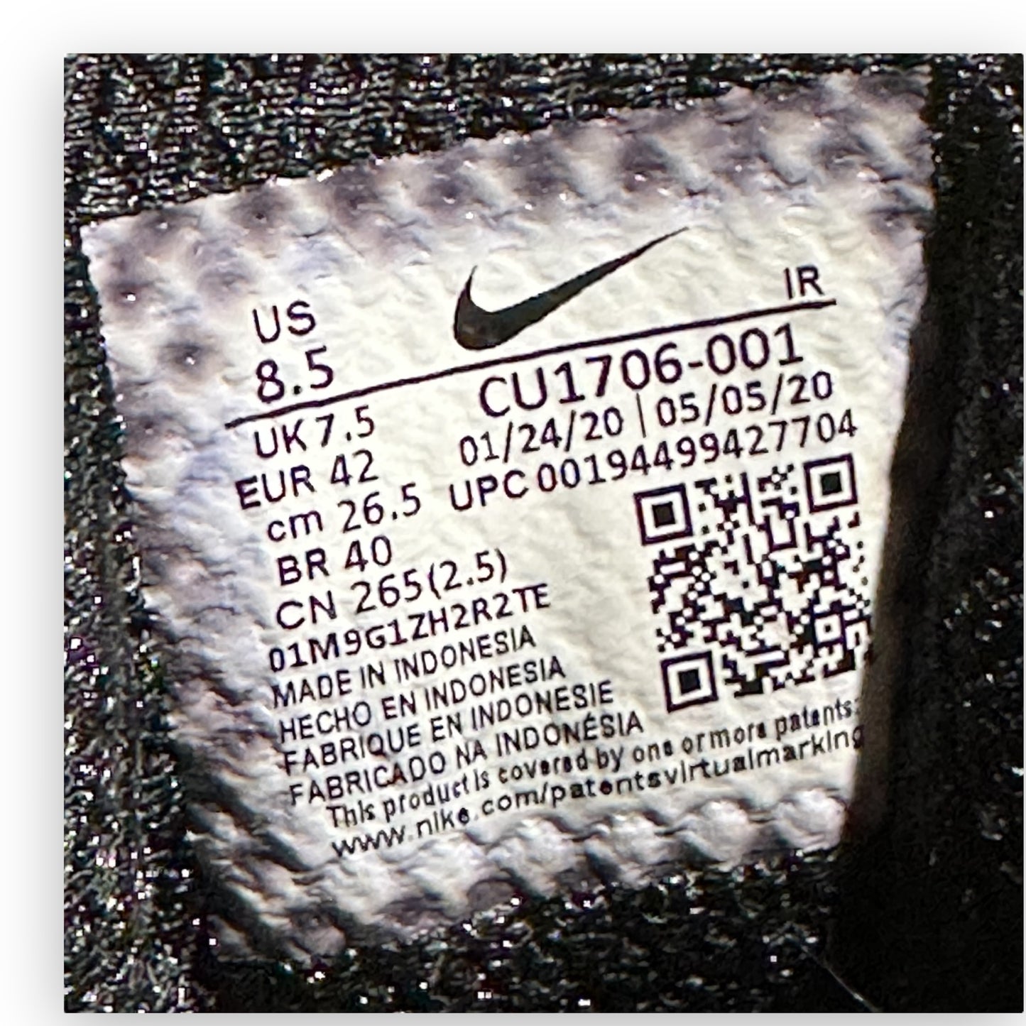 EU42 - US8.5 - UK7.5 • Air Max Tailwind 5 Skepta Bloody Chrome