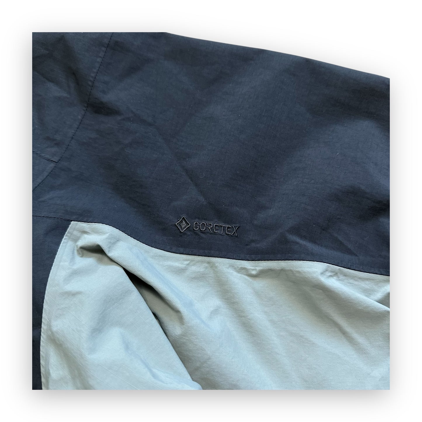 Jacket Arc’Teryx Zeta SL Gore-Tex Black White Japan Exclusive (M)