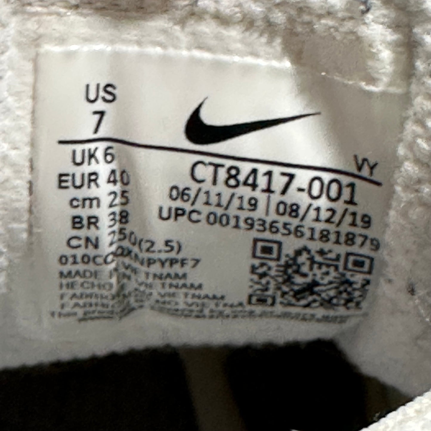 EU40 - US7 - UK6 • Shox TL Light Bone Cool Grey