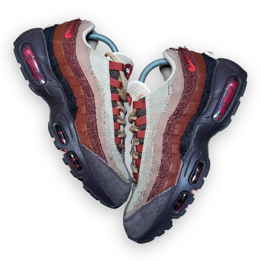 EU43 - US9.5 - UK8.5 • Air Max 95 Anatomy of Air Brown