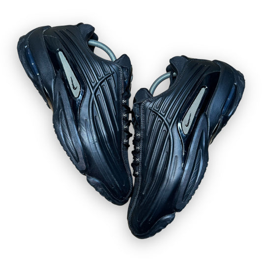 EU45 - US11 - UK10 • NOCTA Hot Step 2 Black