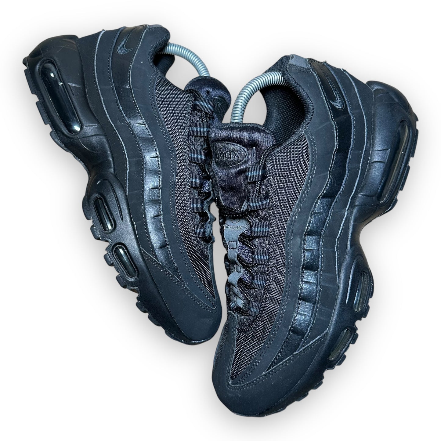 EU42 - US8.5 - UK7.5 • Air Max 95 Triple Black