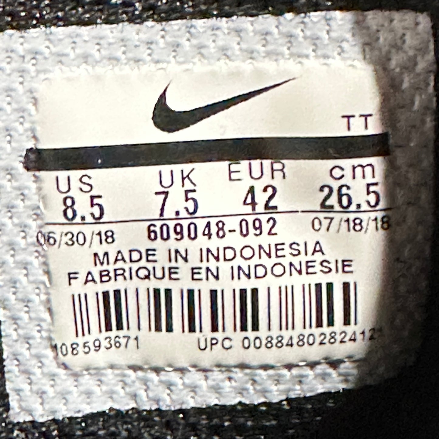 EU42 - US8.5 - UK7.5 • Air Max 95 Triple Black