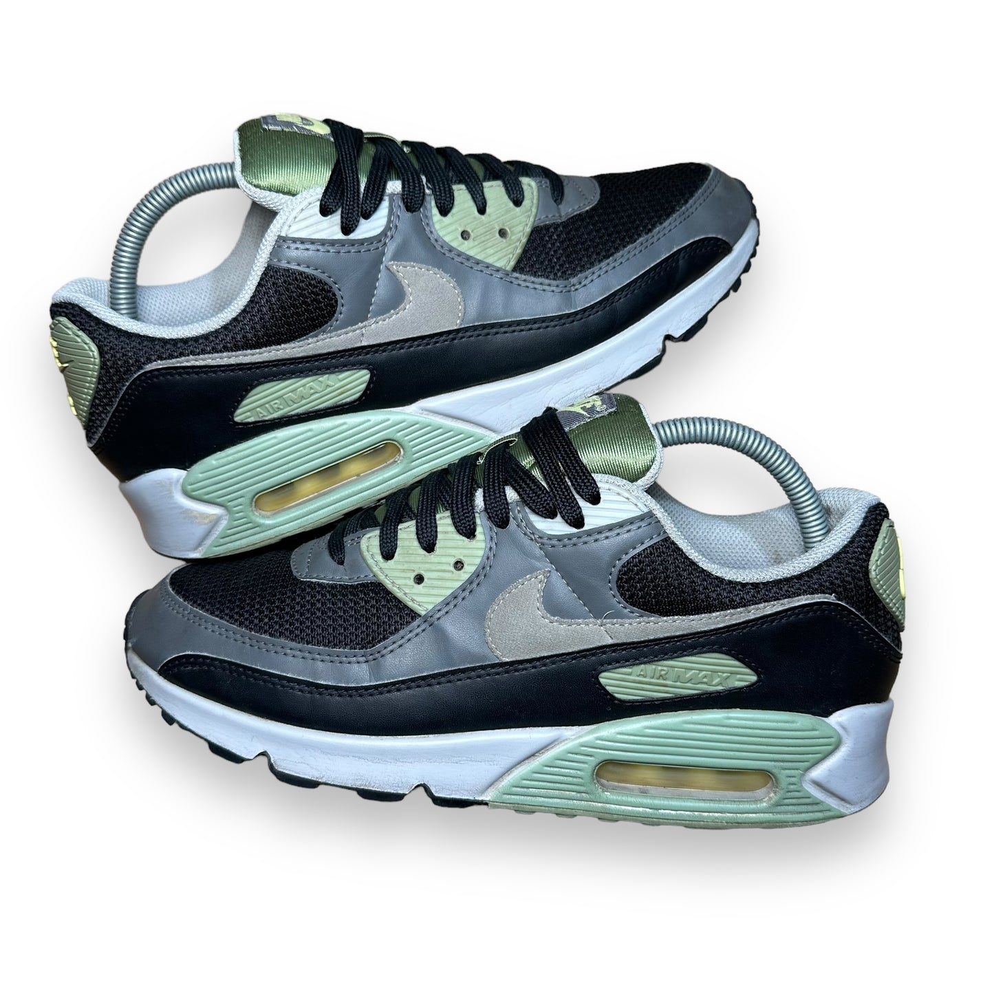 EU44 - US10 - UK9 • Air Max 90 Oil Green Grey