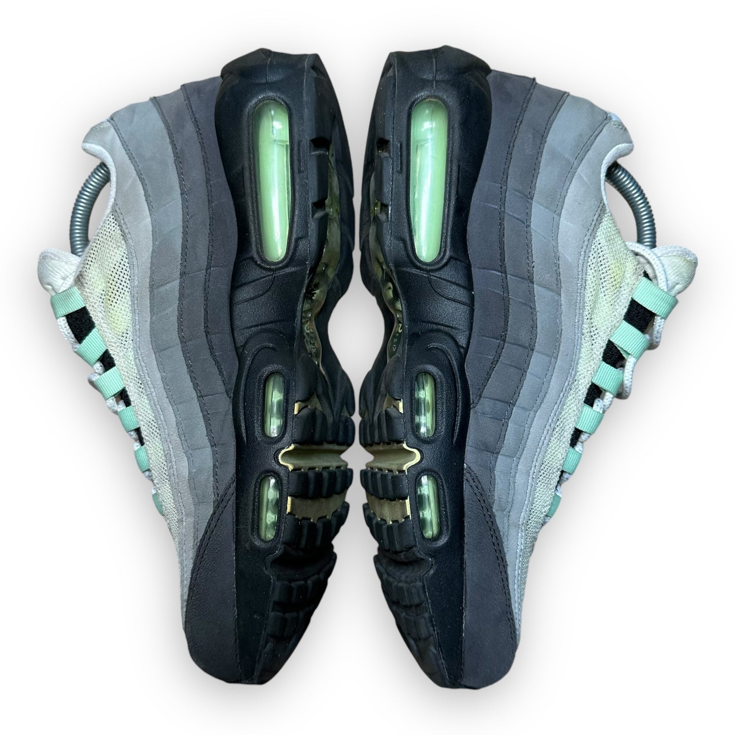 EU42 - US8.5 - UK7.5 • Air Max 95 OG Fresh Mint