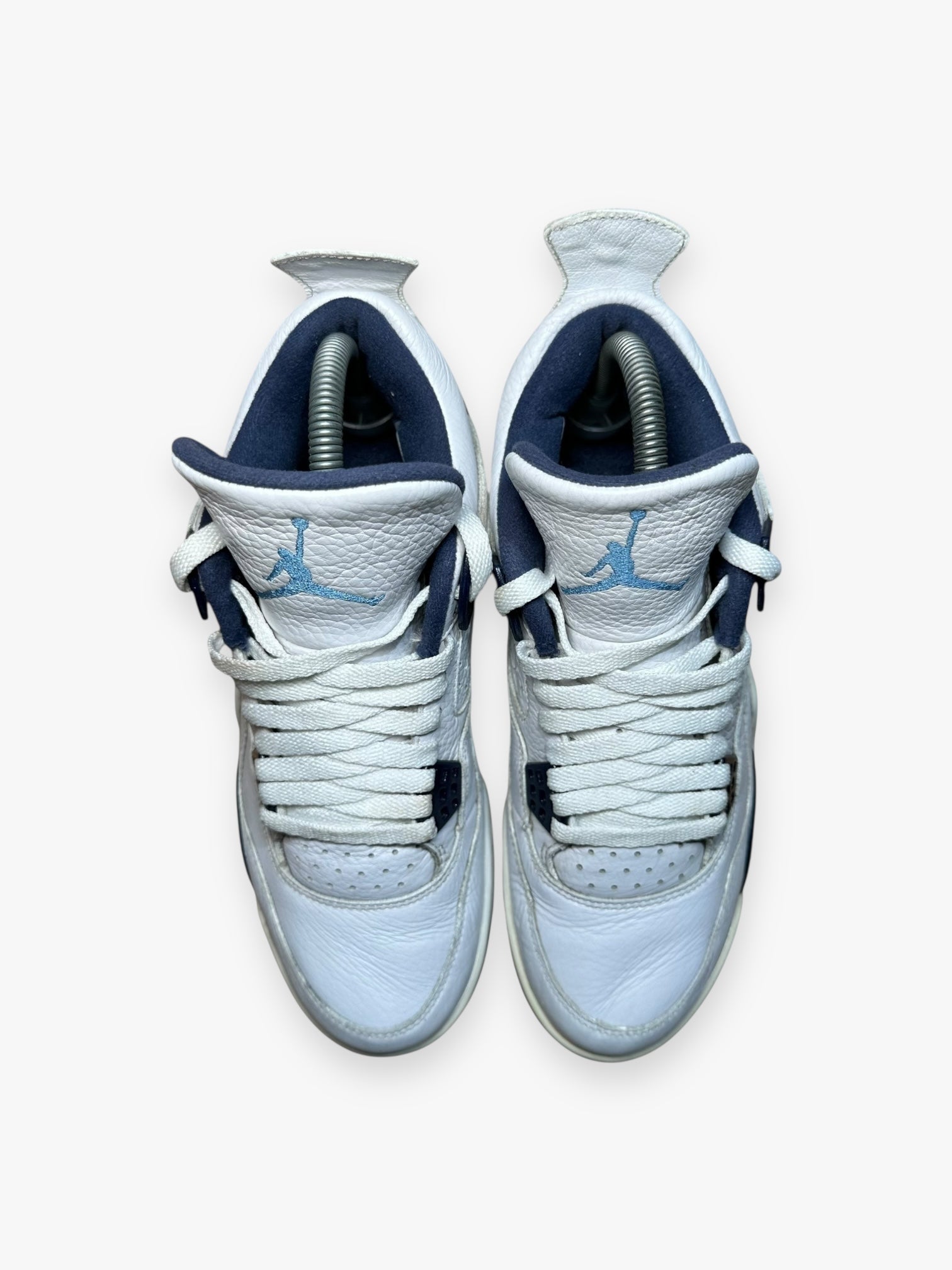 Jordan 4 Retro Columbia