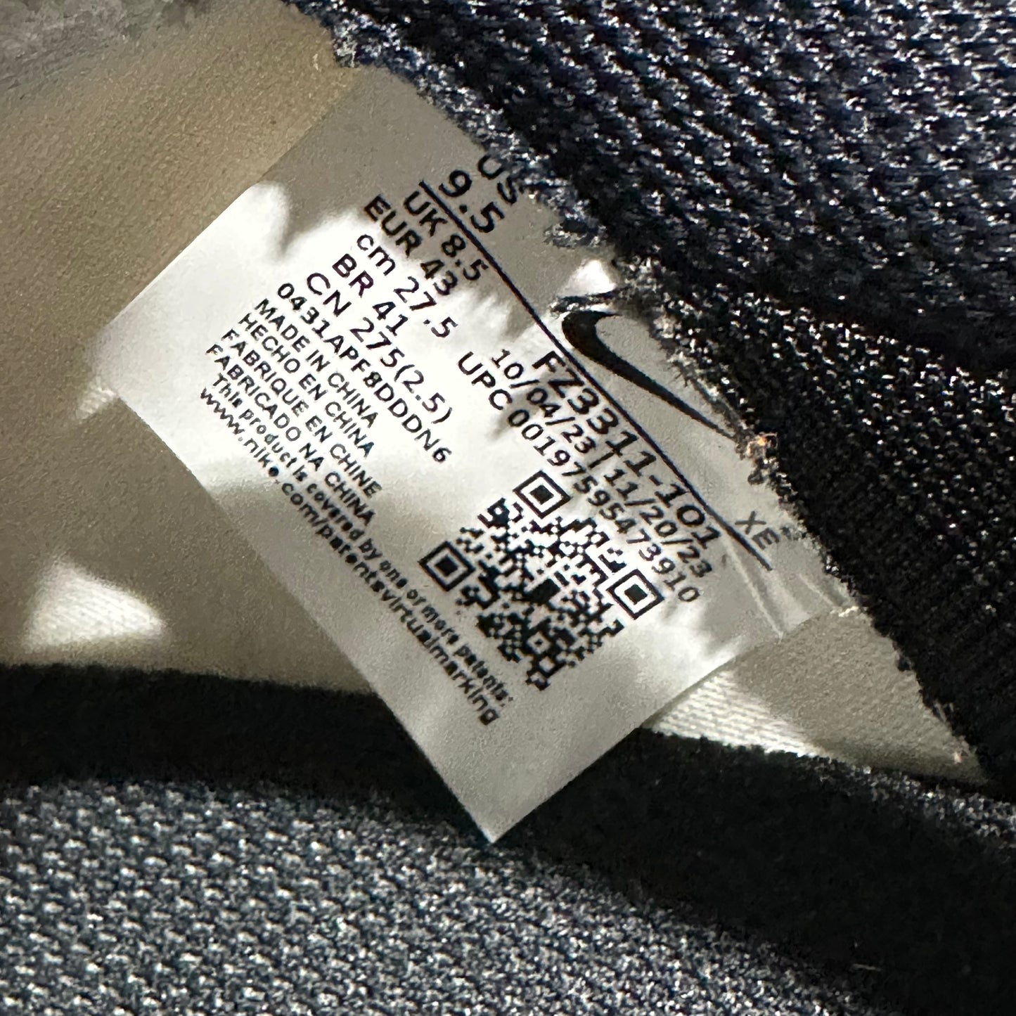 EU43 - US9.5 - UK8.5 • ACG Mountain Fly 2 Low Comme des Garcons Homme Plus White Black