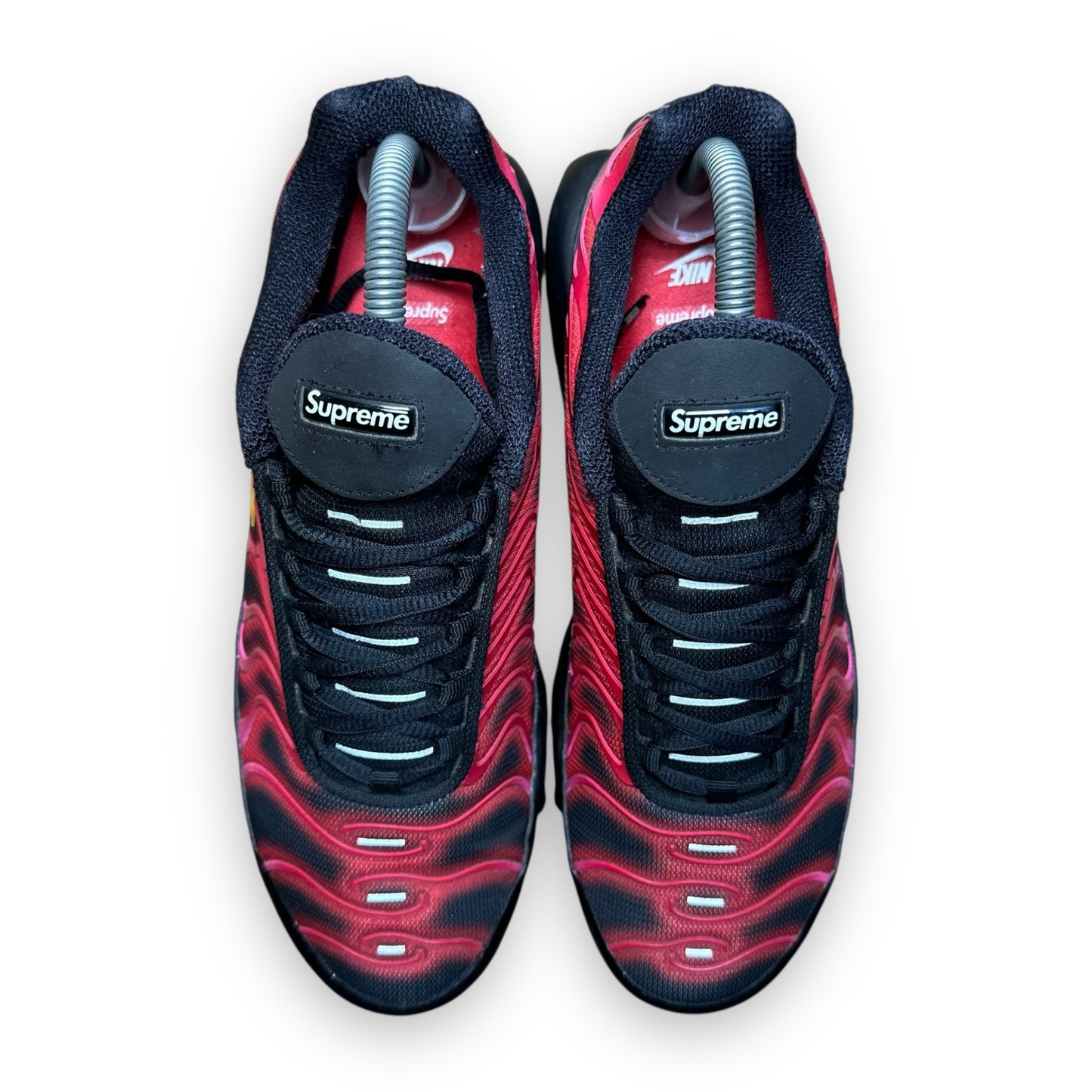 EU42 - US8.5 - UK7.5 • Air Max Plus TN Supreme Black