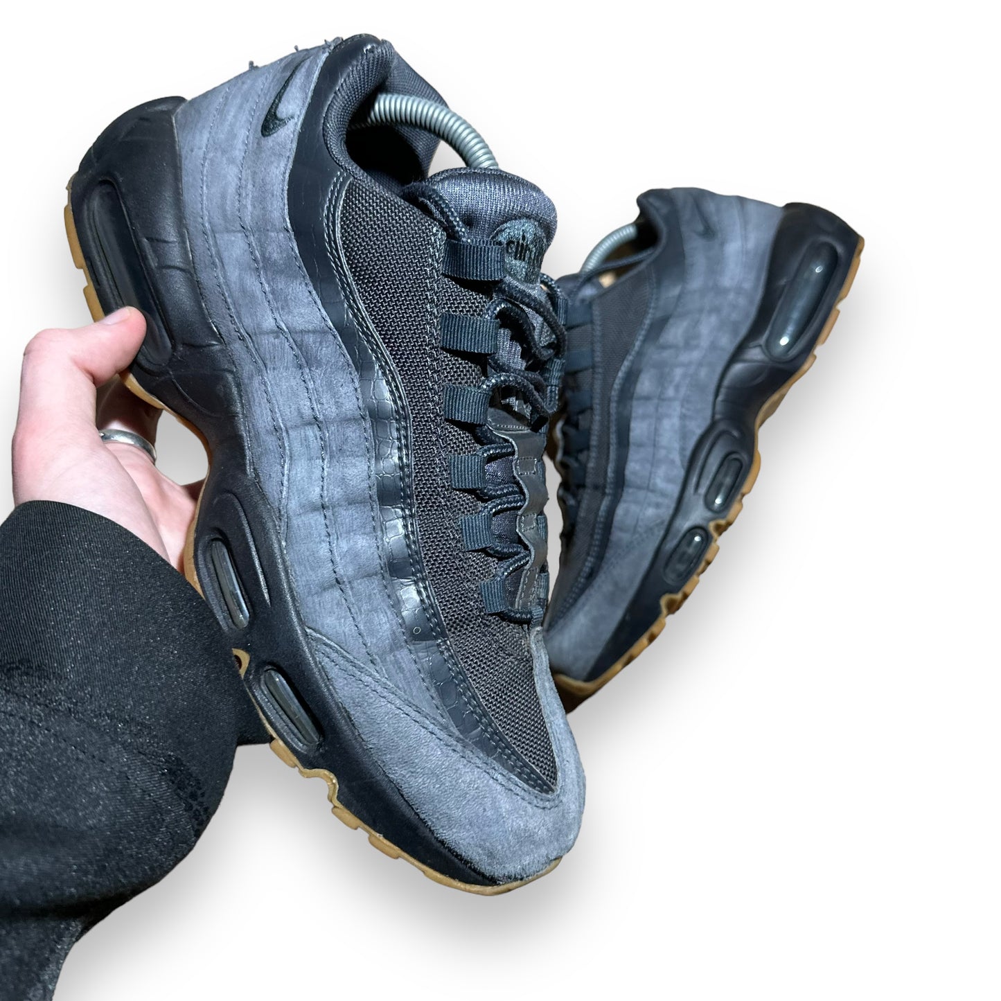 EU43 - US9.5 - UK8.5 • Air Max 95 Anthracite Black Gum