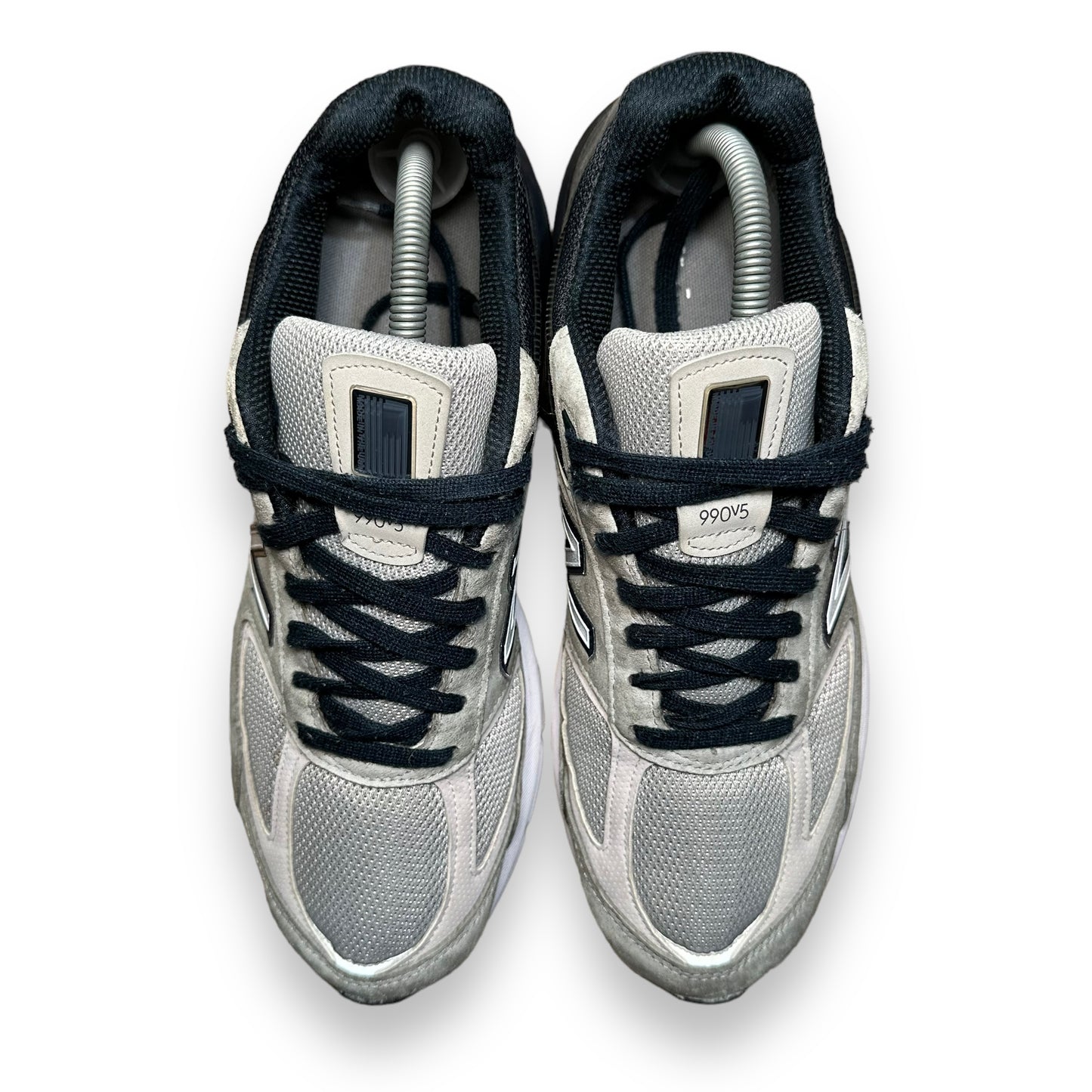 EU45 - US11 - UK10 • New Balance 990v5 Navy Light Grey