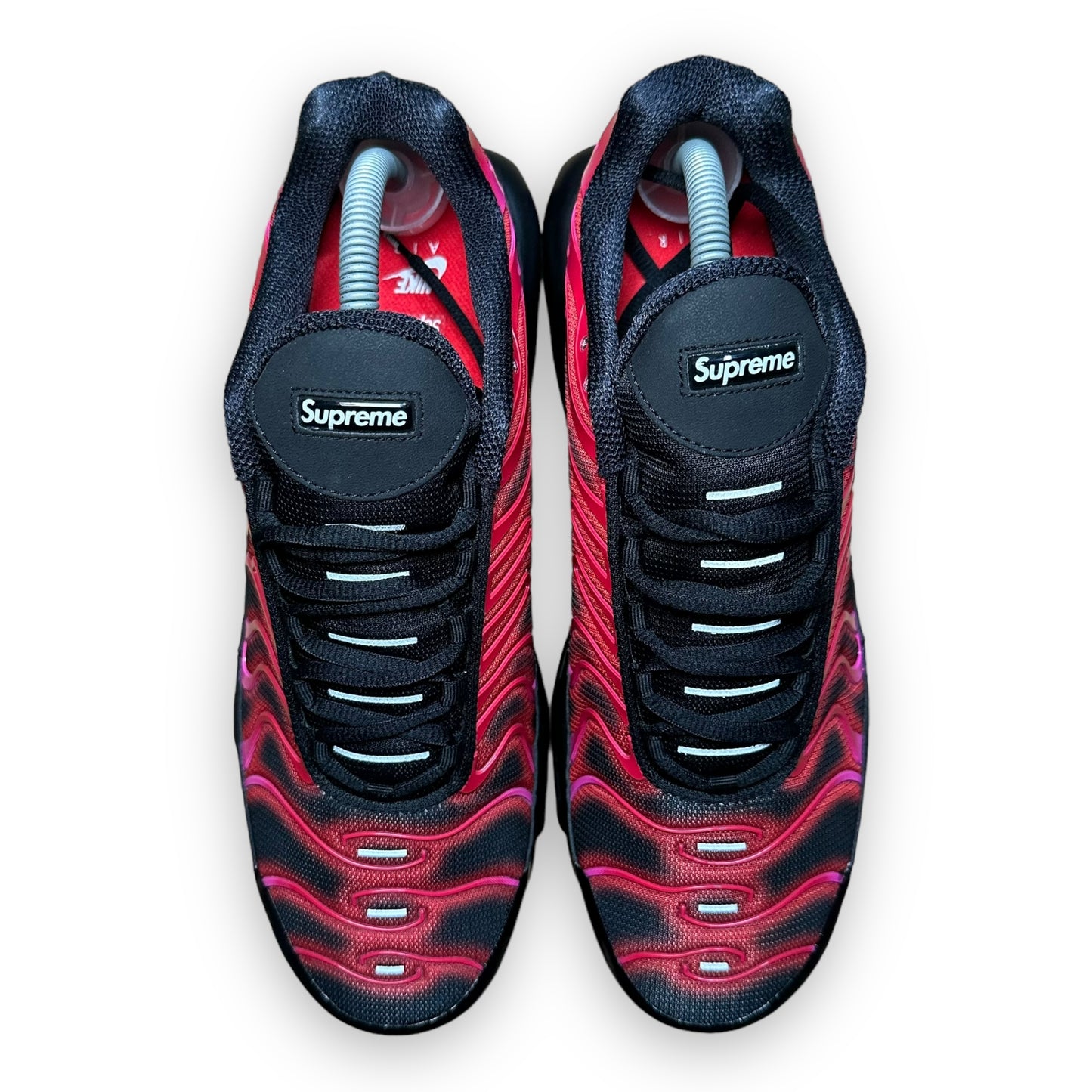 EU44 - US10 - UK9 • Air Max Plus Supreme Black