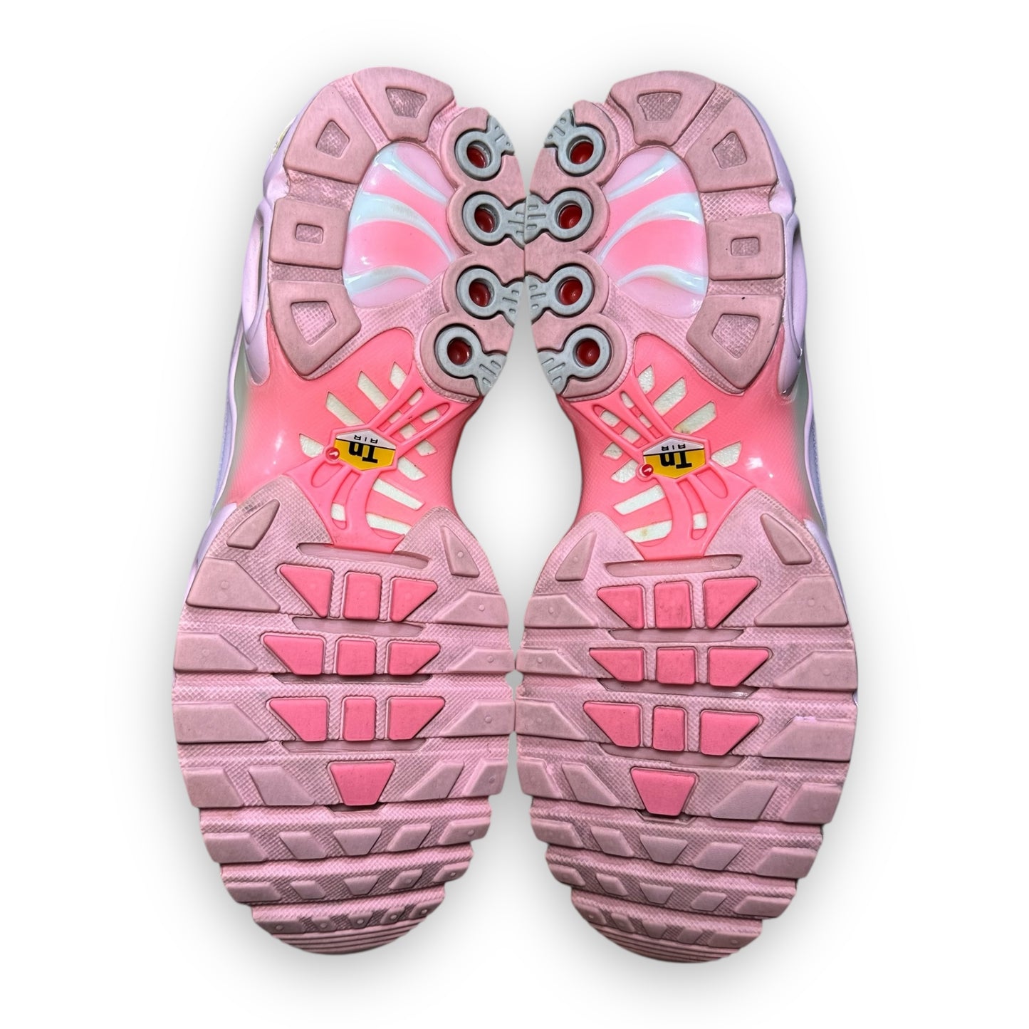 EU41 - US8 - UK7 • Air Max Plus TN City Special Atlanta