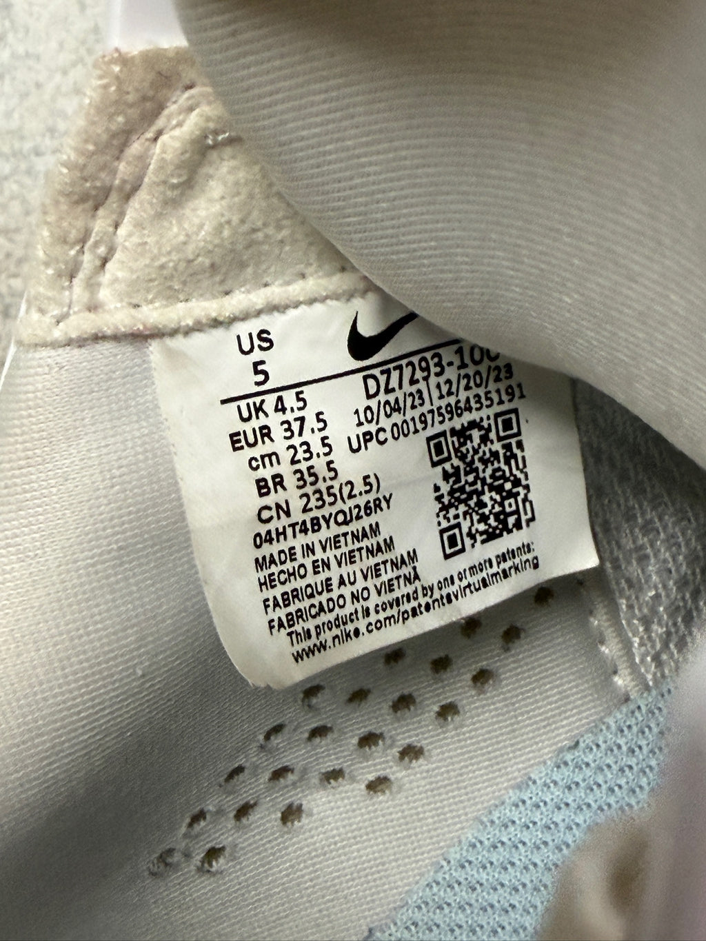 Hot Step 2 NOCTA White