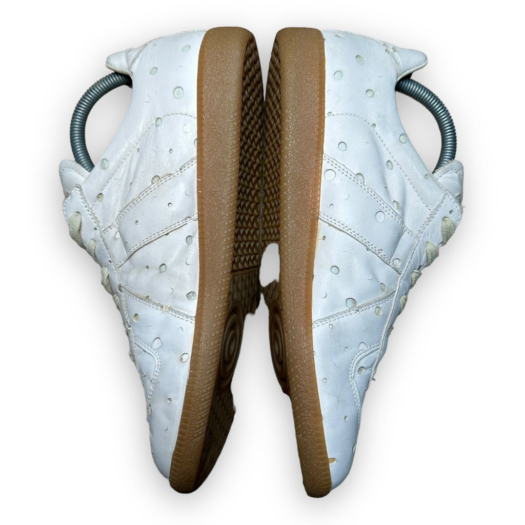 Maison Margiela Replica GAT Punch Hole Off White