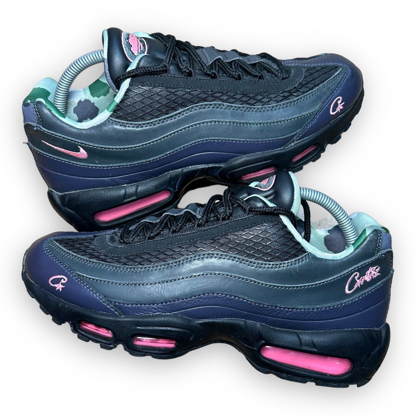 EU44 - US10 - UK9 • Air Max 95 Corteiz Pink Beam