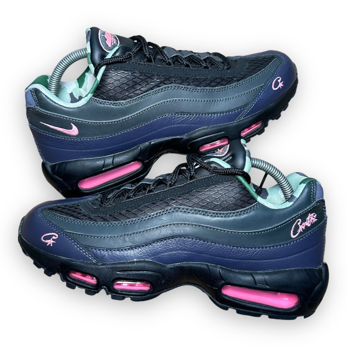 EU44 - US10 - UK9 • Air Max 95 Corteiz Pink Beam