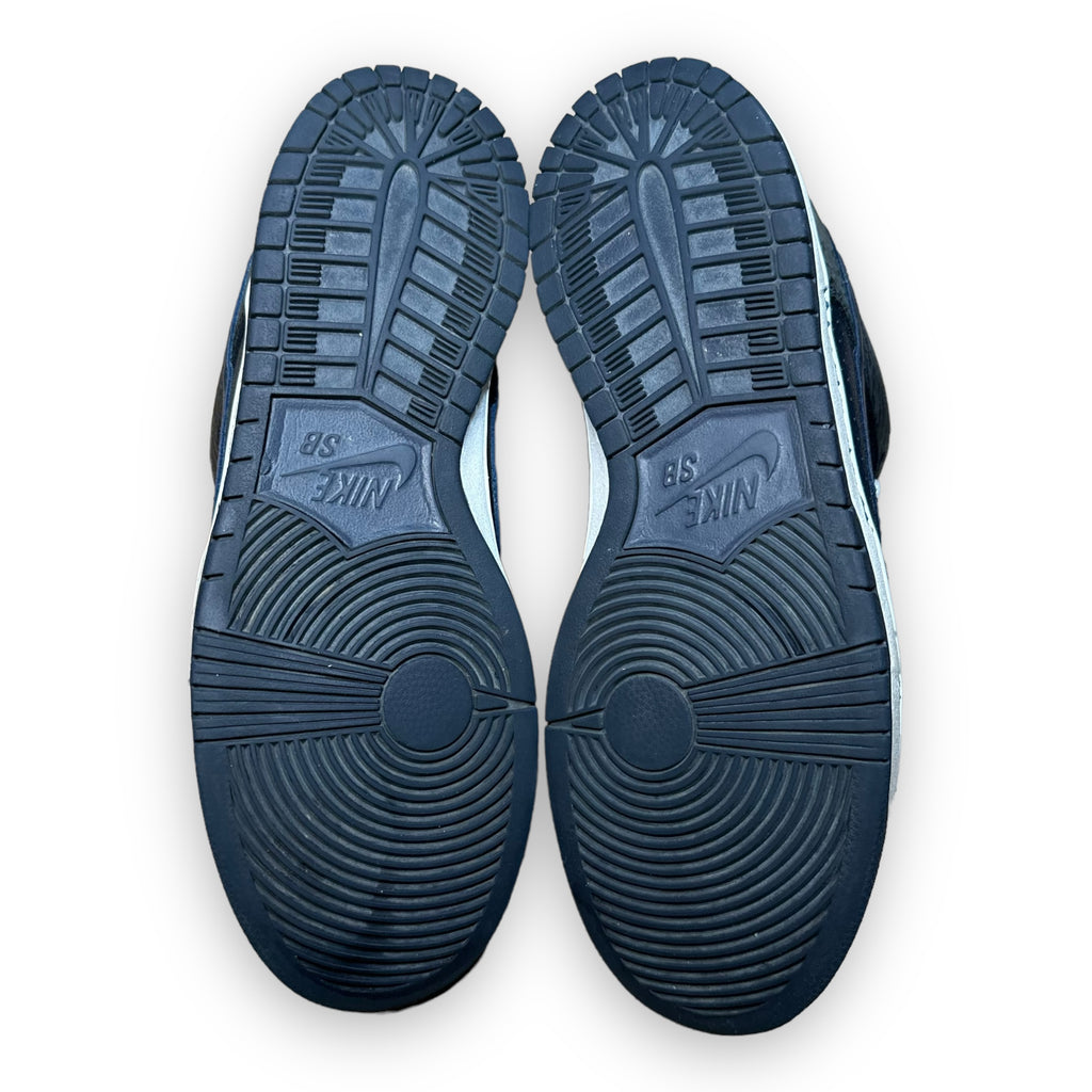 SB Dunk Low Murasaki Ride Life