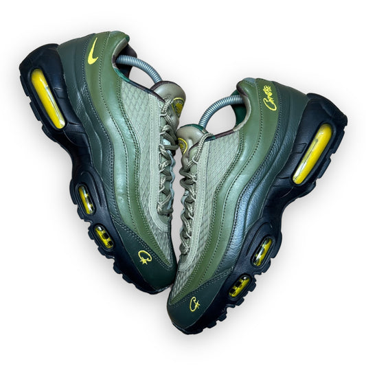 EU43 - US9.5 - UK8.5 • Air Max 95 Corteiz Gutta Green