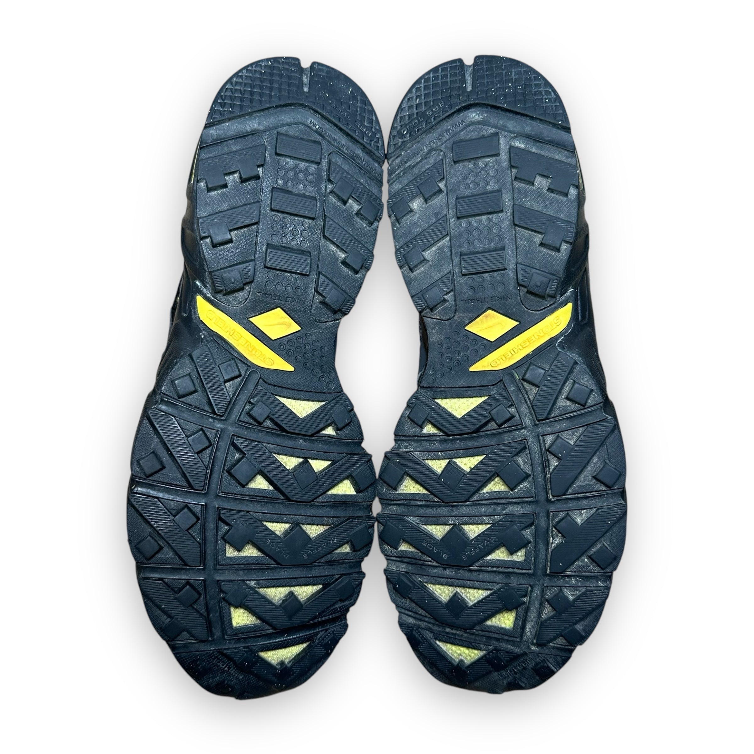 Air Alvord 7 Black Yellow (2009)