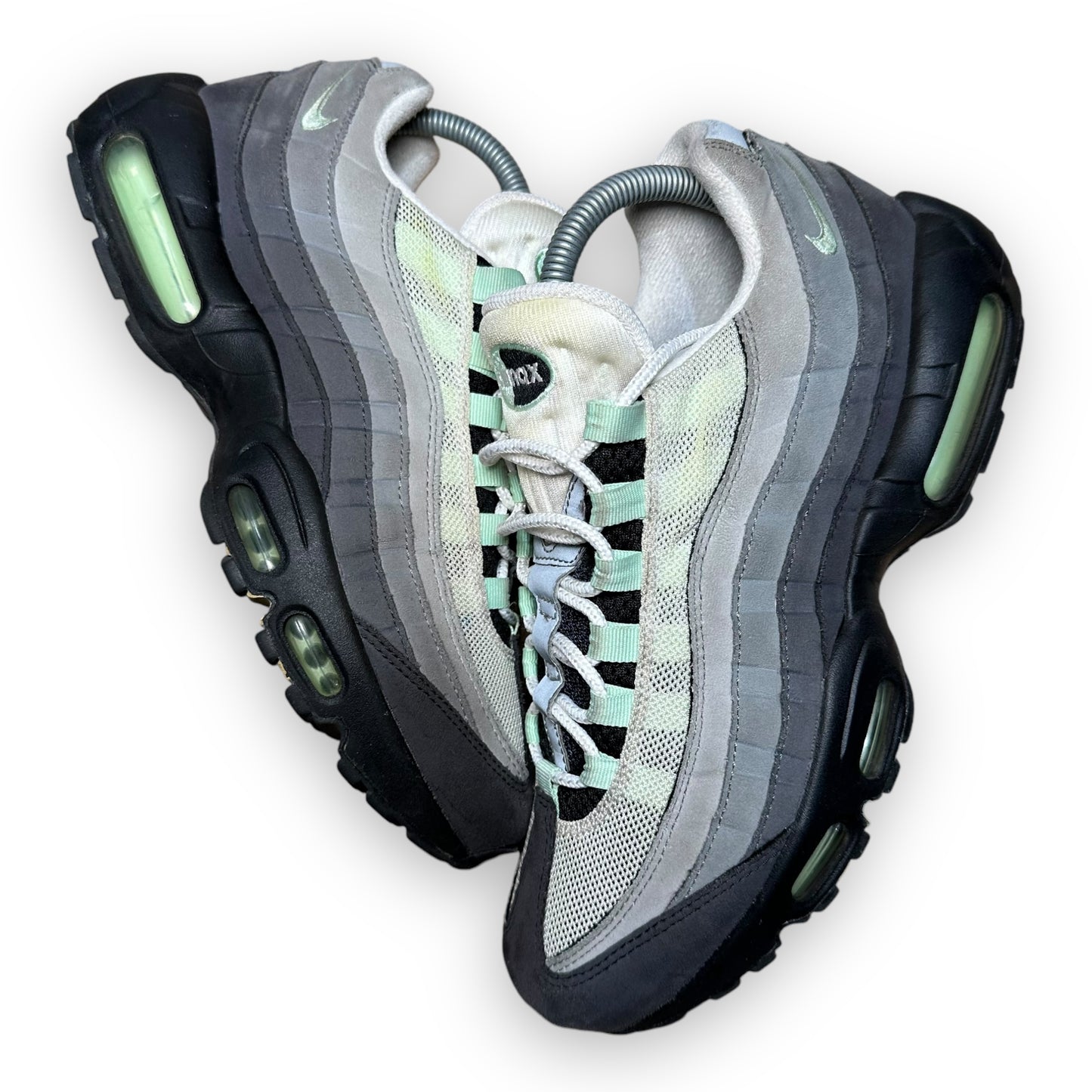 EU42 - US8.5 - UK7.5 • Air Max 95 OG Fresh Mint