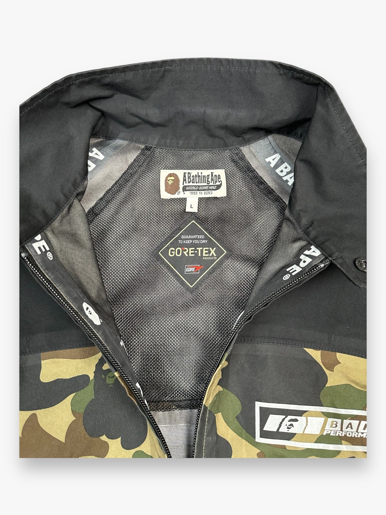 BAPE Gore-Tex Jacket Detachable Sleeve Black 1st Camo SS19