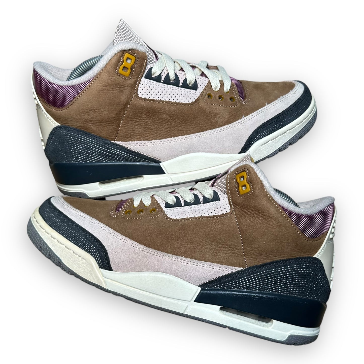 EU43 - US9.5 - UK8.5 • Jordan 3 Retro Winterized Archaeo Brown