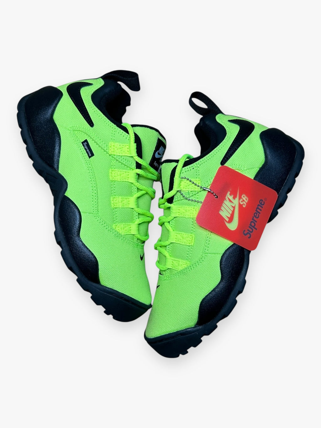 SB Darwin Low Supreme Volt