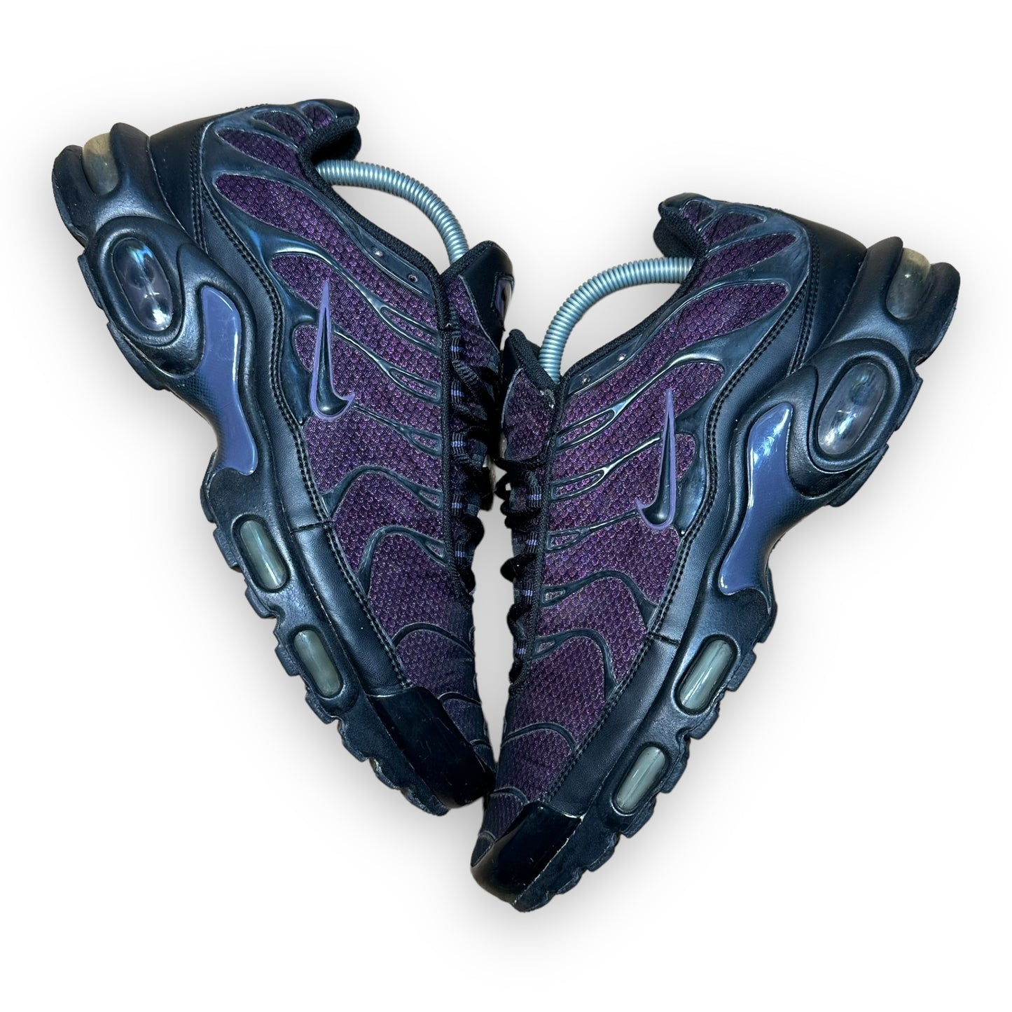 EU43 - US9.5 - UK8.5 • Air Max Plus Total Purple (2009)