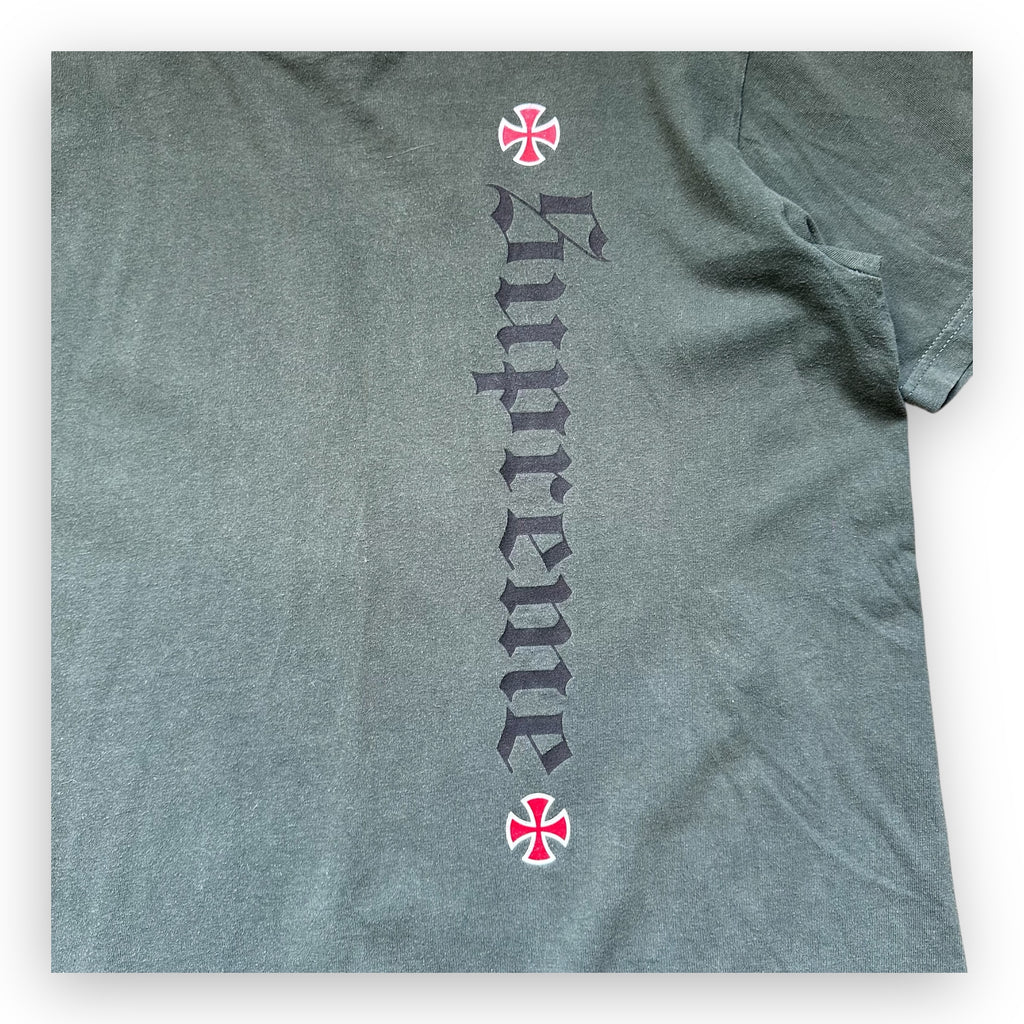 Tee Supreme Independant Old English Dark Green FW17