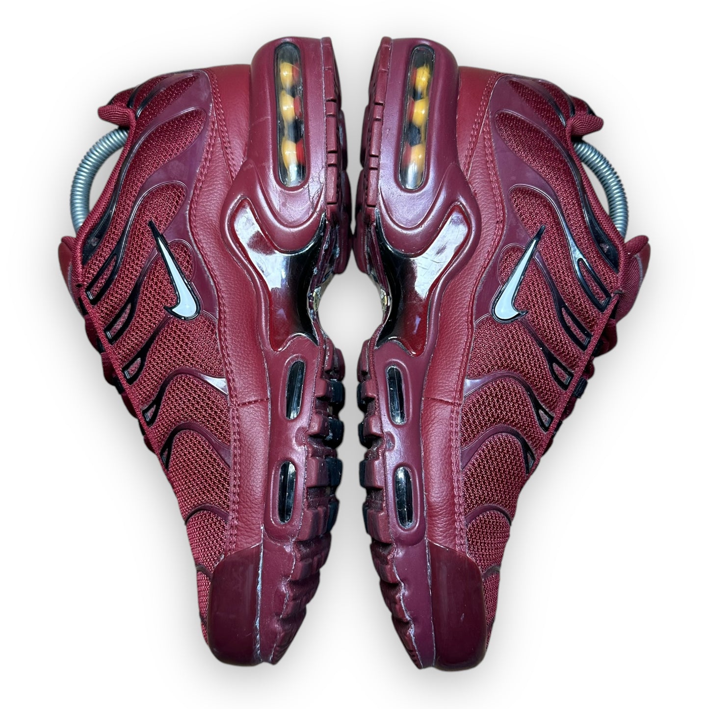 EU42 - US8.5 - UK7.5 • Air Max Plus Team Red