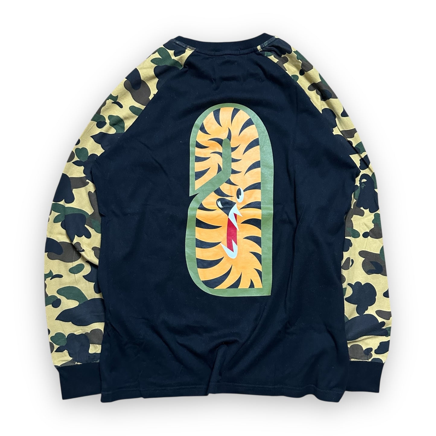Tee Longsleeve BAPE 1st Camo Shark Black/Yellow FW18 (L)