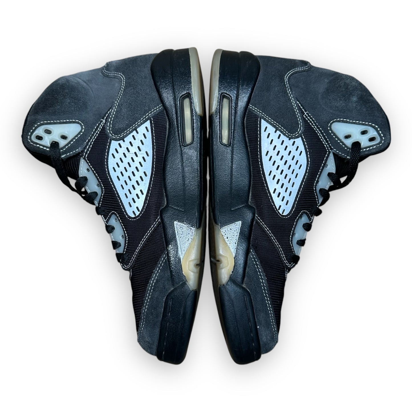EU43 - US9.5 - UK8.5 • Jordan 5 Retro Anthracite
