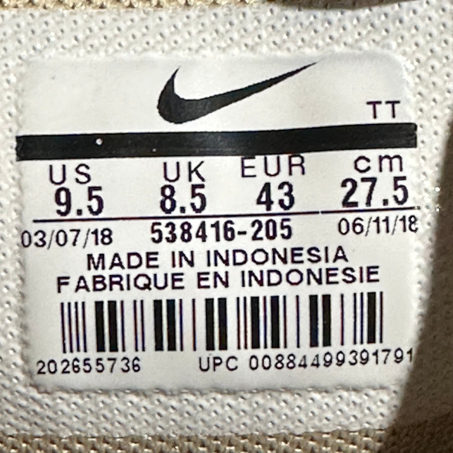 EU43 - US9.5 - UK8.5 • Air Max 95 Désert