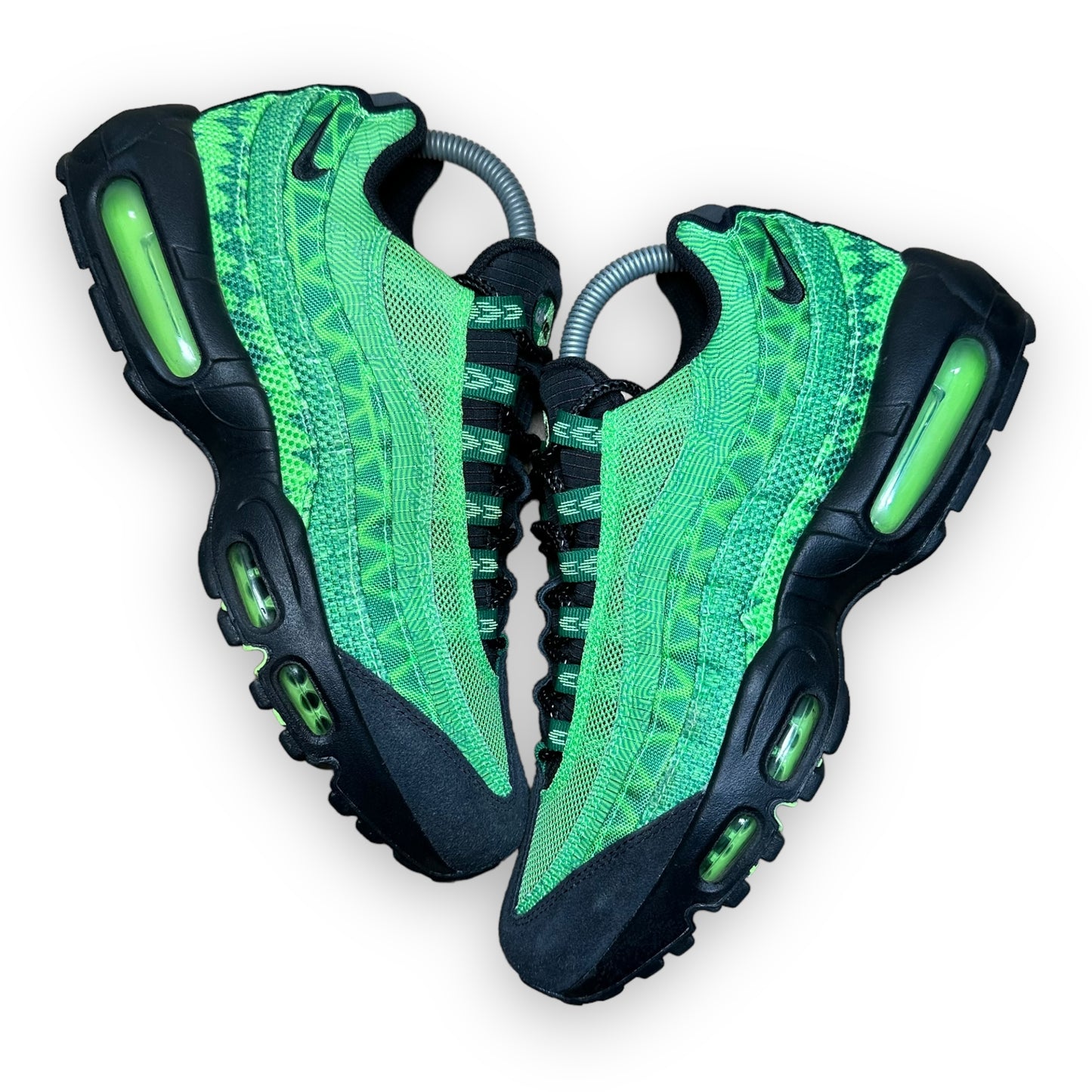 EU41 - US8 - UK7 • Air Max 95 Neija