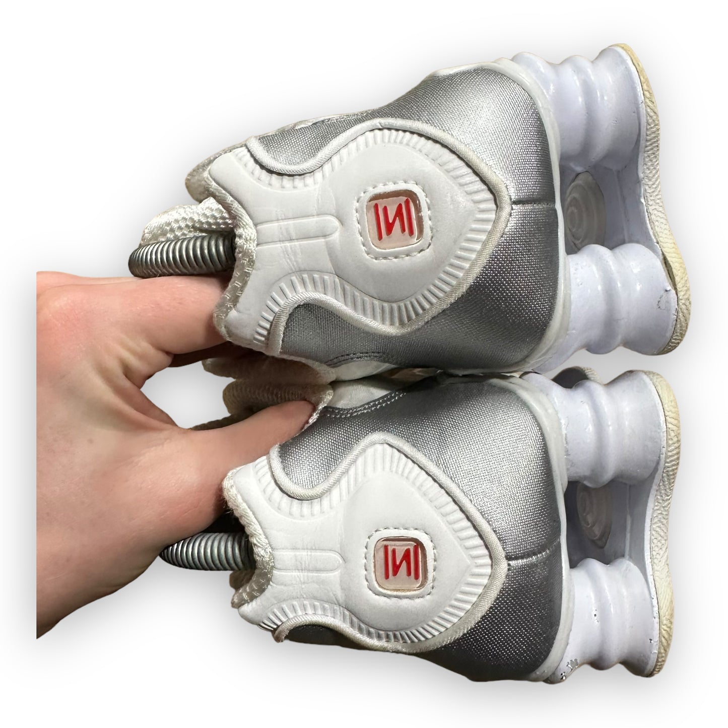 EU40.5 - US7.5 - UK6.5 • Shox TL White Metallic Silver