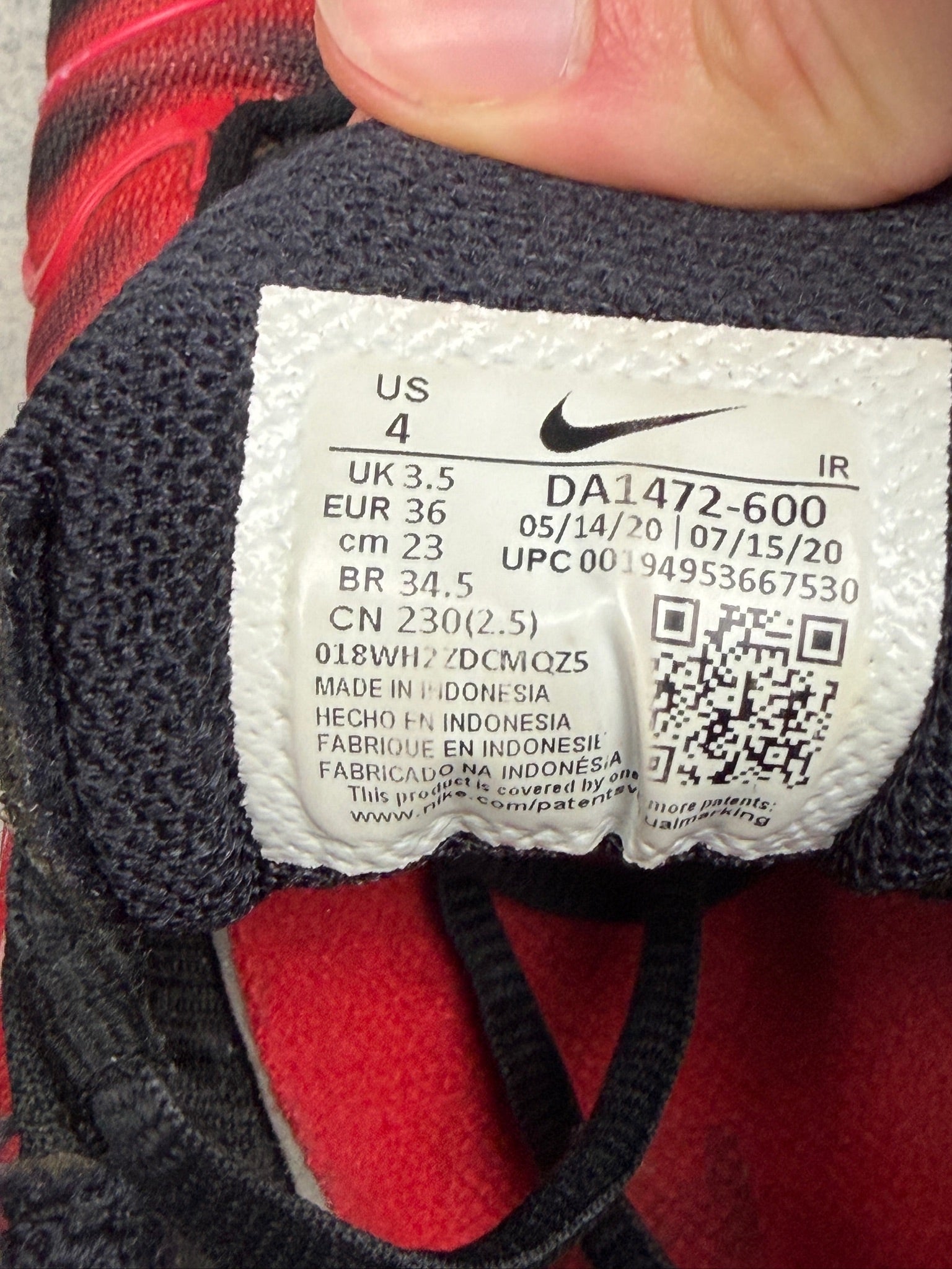 Air Max Plus TN Supreme Black