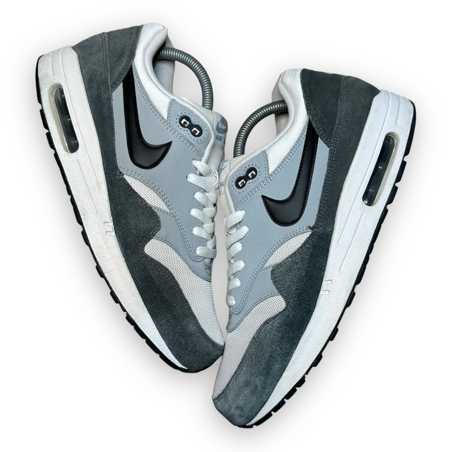 EU44 - US10 - UK9 • Air Max 1 White Black Magnet Grey (2014)