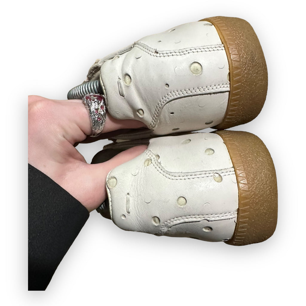 Maison Margiela Replica GAT Punch Hole Off White