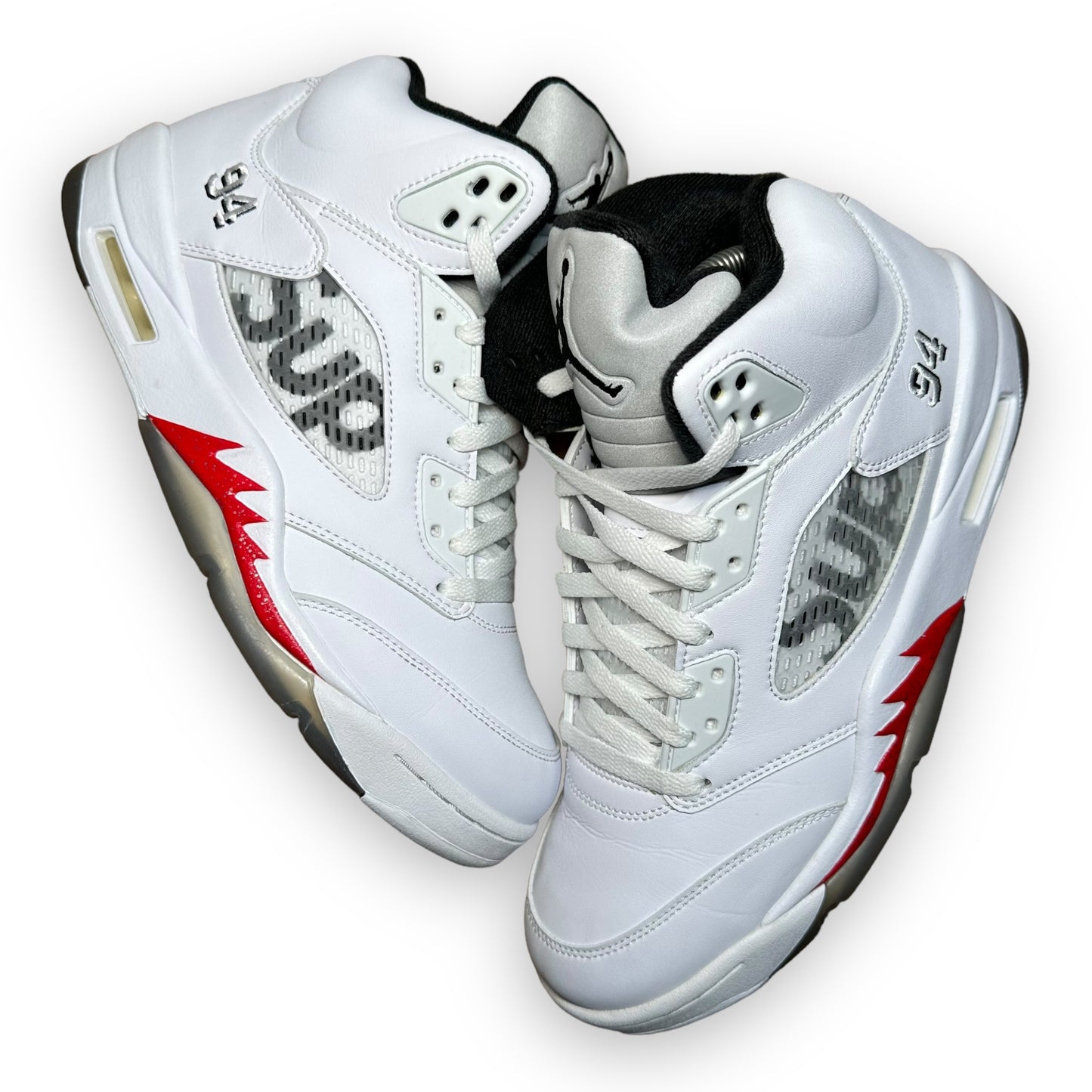 EU44 - US10 - UK9 • Jordan 5 Retro Supreme White