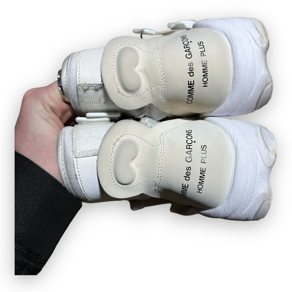 Air Carnivore Comme des Garcons White