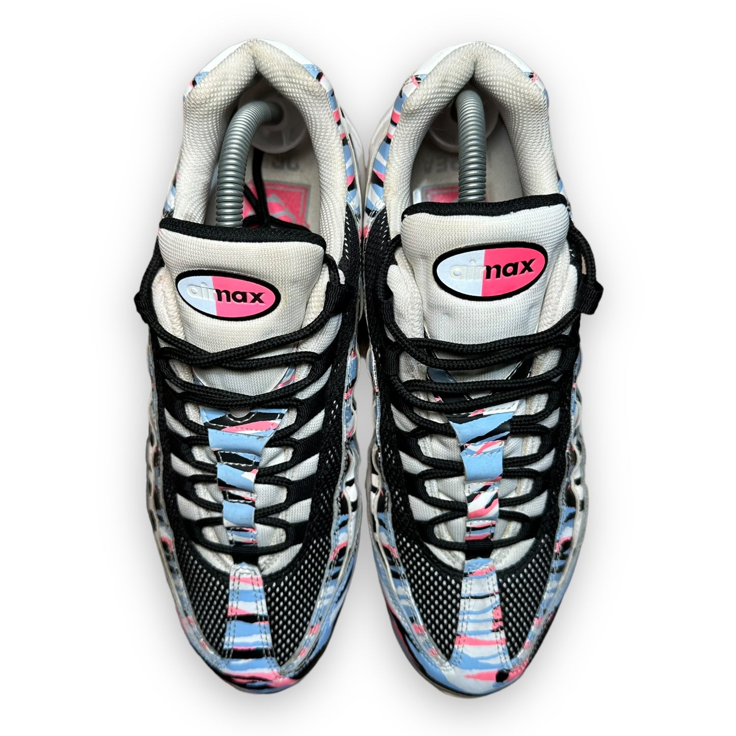 EU44 - US10 - UK9 • Air Max 95 South Korea