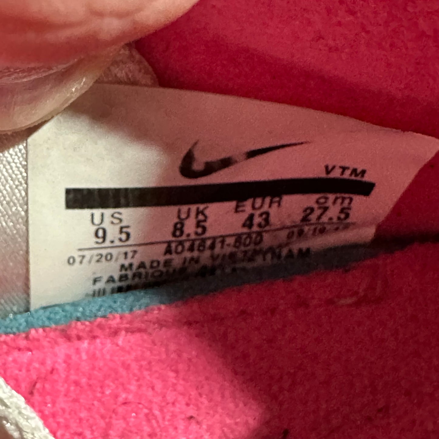 EU43 - US9.5 - UK8.5 • Air Max 180 Comme des Garcons White Pink