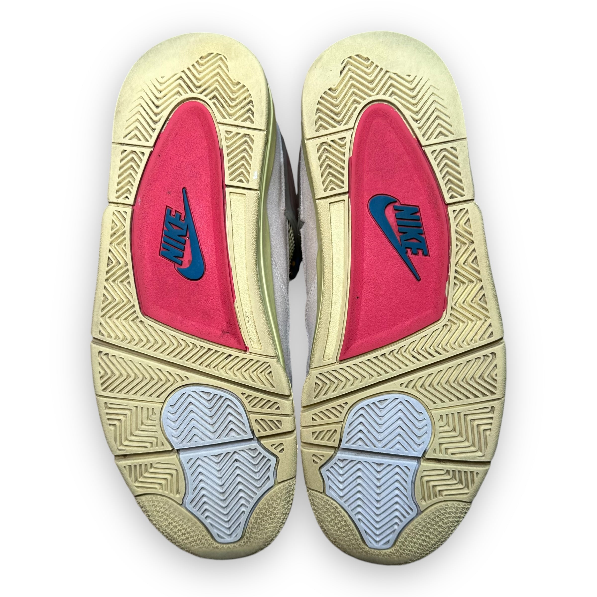 Jordan 4 Retro Union Guava Ice